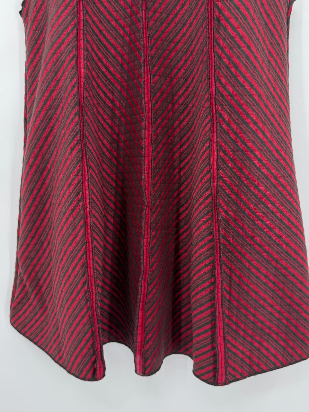 Habitat Red Black Striped Artsy Swing Vest Jacket Pockets Size Small - Picture 8 of 12